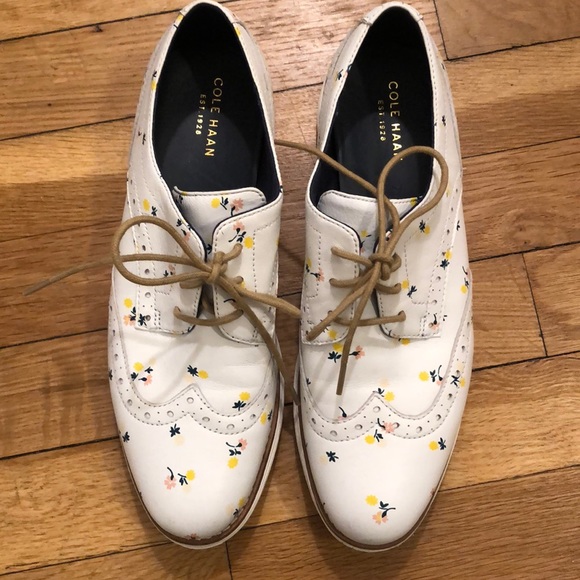 Cole Haan Shoes - Cole Haan shoe Cole Haan Shoes - Cole Haan shoe